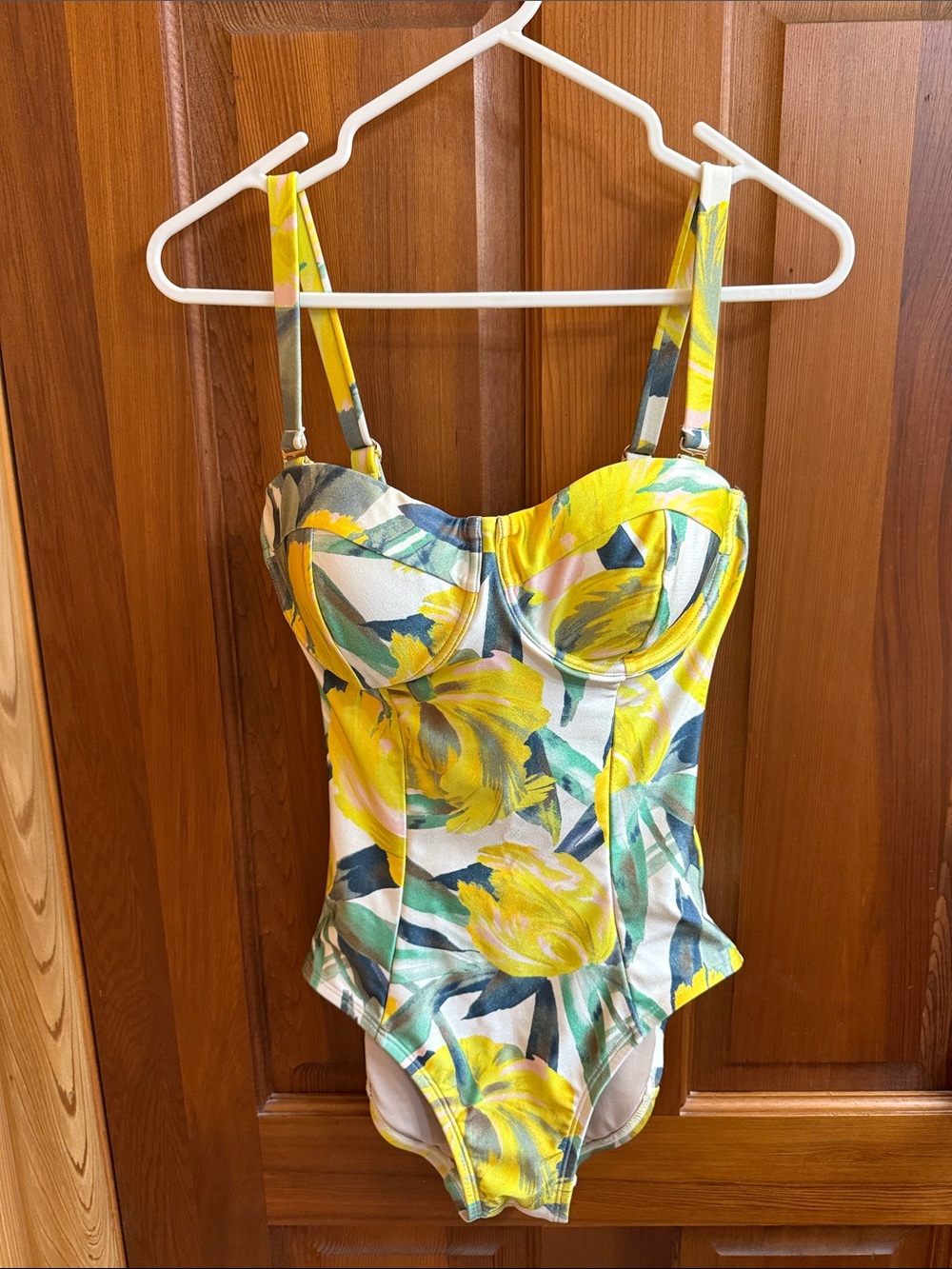 NWOT White House Black Market one piece swimsuit